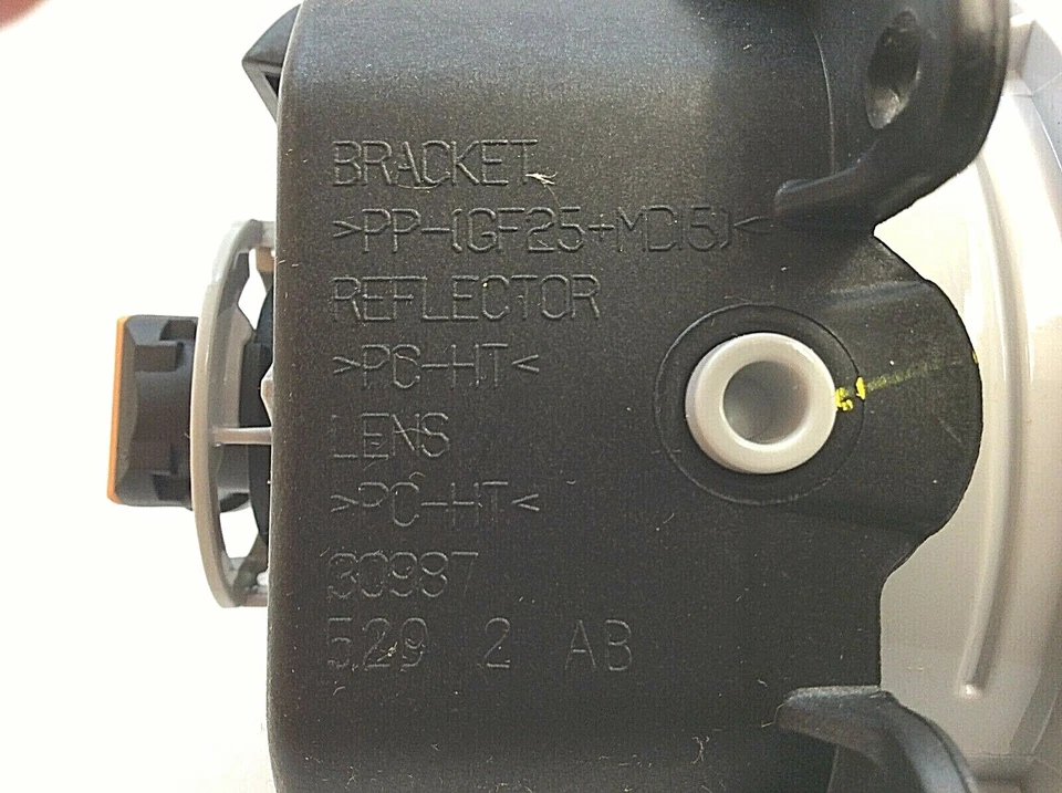 05-10 Chrysler 300 06-09 PT Cruiser destro passageiro ou motorista LH lâmpada de neblina dianteira fabricante de equipamento original - Imagem 4 de 4