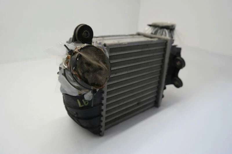 AUDI TT 2000-2006 INTERCOOLER 1,8 L TURBO VIN C 5º dígito Foto 2 de 4