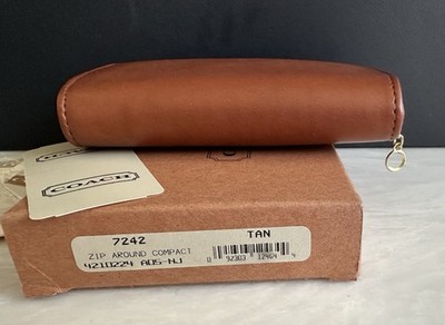 NWT COACH VINTAGE TAN ZIP-AROUND COMPACT CLUTCH 7242 ORIGINAL BOX