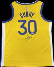 Stephen Curry Rookie Cards and Autograph Memorabilia Guide 66