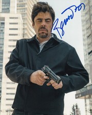 BENICIO DEL TORO signed autograph 20x25cm SICARIO in person autograph ACOA