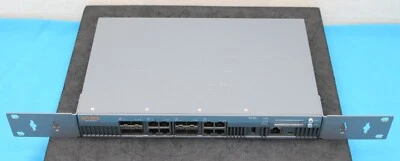 HP ARUBA 7030 RW contrôleur de mobilité réseau RJ45 fibre 8 ports switch SFP - Photo 1/4