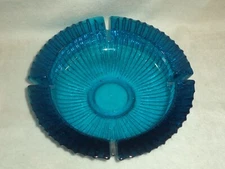 Vtg Blenko Sunburst Ashtray 624 LARGE Art Glass Blue MCM cigar cigarette mod