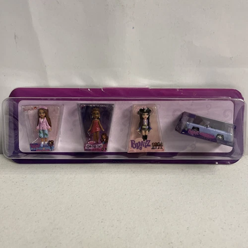 Mini Bratz Series 2 Display Lot Of 4 Slumber Party Yasmin Kumi Sasha Cruiser
