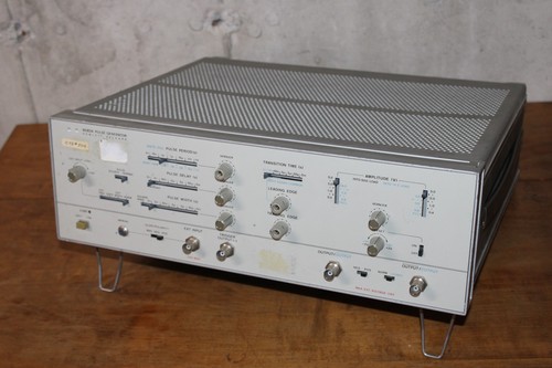Hewlett-Packard HP/Agilent 8082A 250MHz Dual-Output Pulse Generator