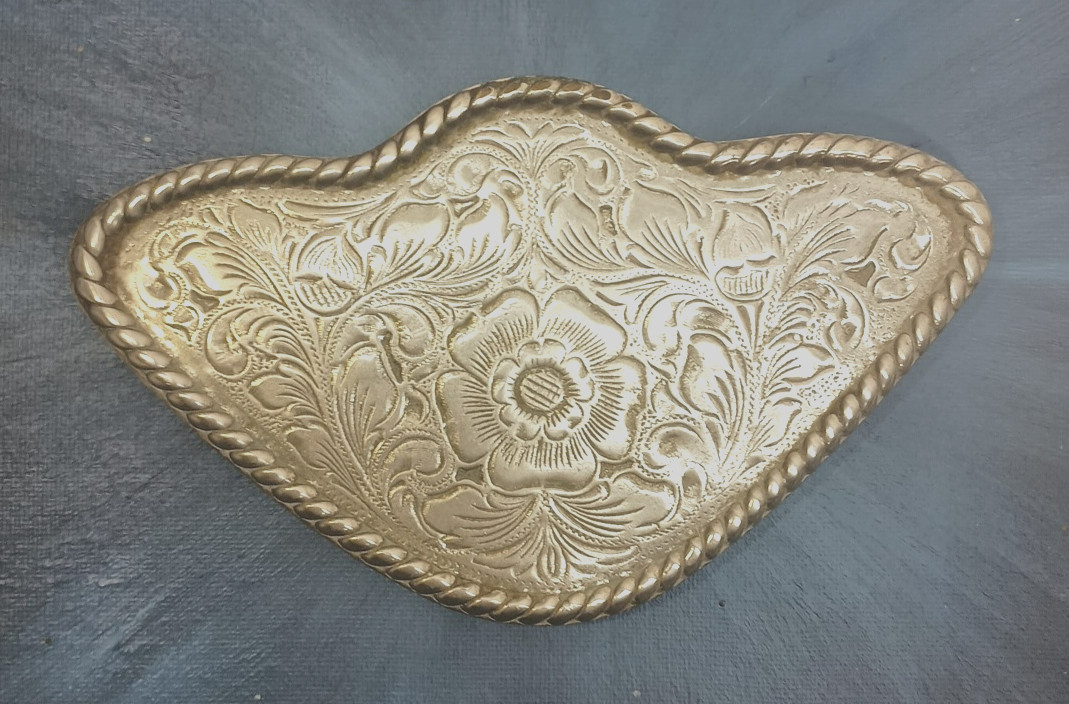 Vintage Western Saddle Corner Plate Floral w/ Rope Edge