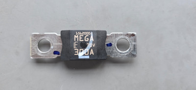 KFZ MHEV MEGA Sicherung 300A 70V