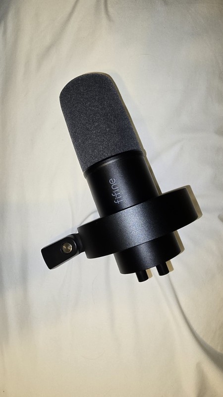 Fifine K688 Dynamic Microphone USB/XLR Black Mute Switch Headphone Jack