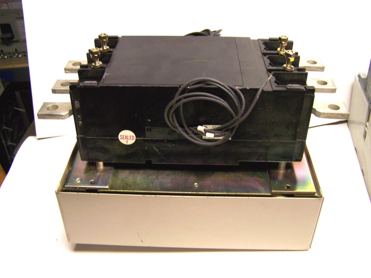 Fuji Electric Breaker BU-KSBM 400A w/ Shunt Trip and Auxillary