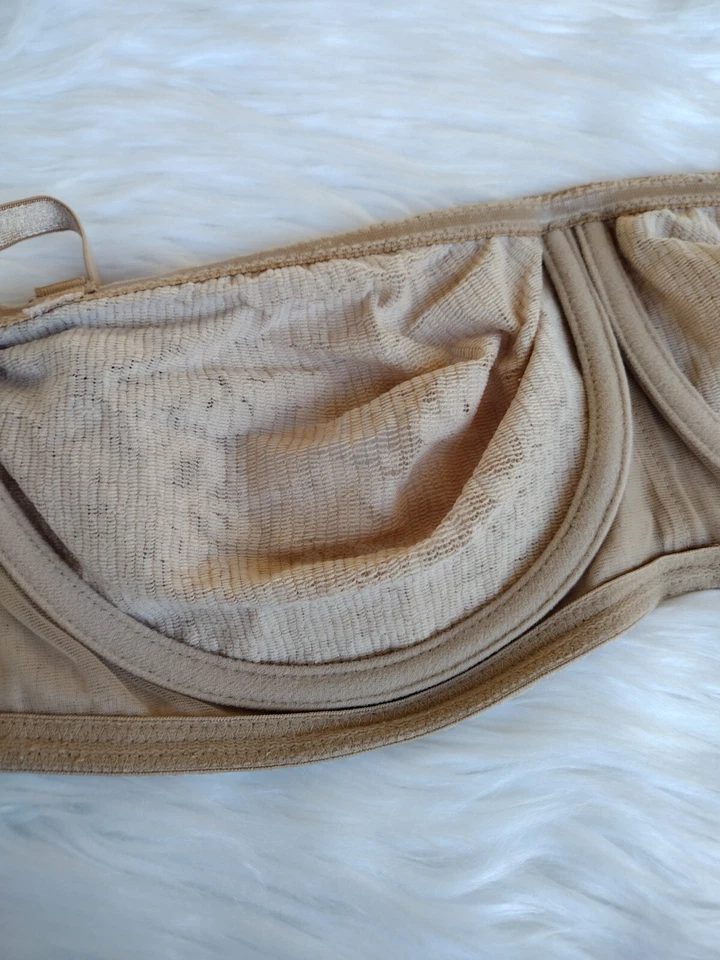 Wacoal Halo Lace Strapless  Bra 36DD Beige Underwire 65449  - Image 3 of 4