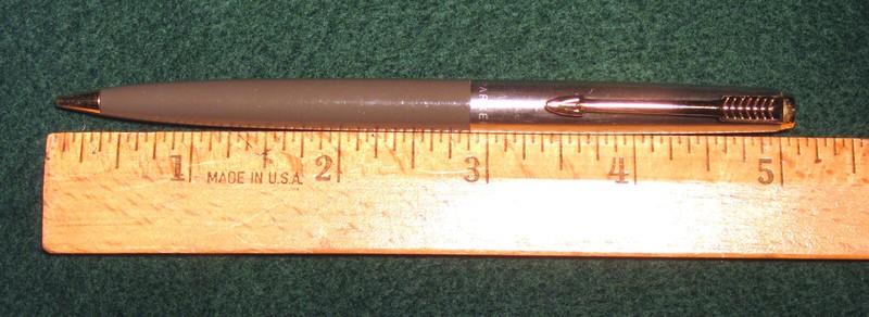 GRAY PARKER MECHANICAL PENCIL W GOLD TRIM