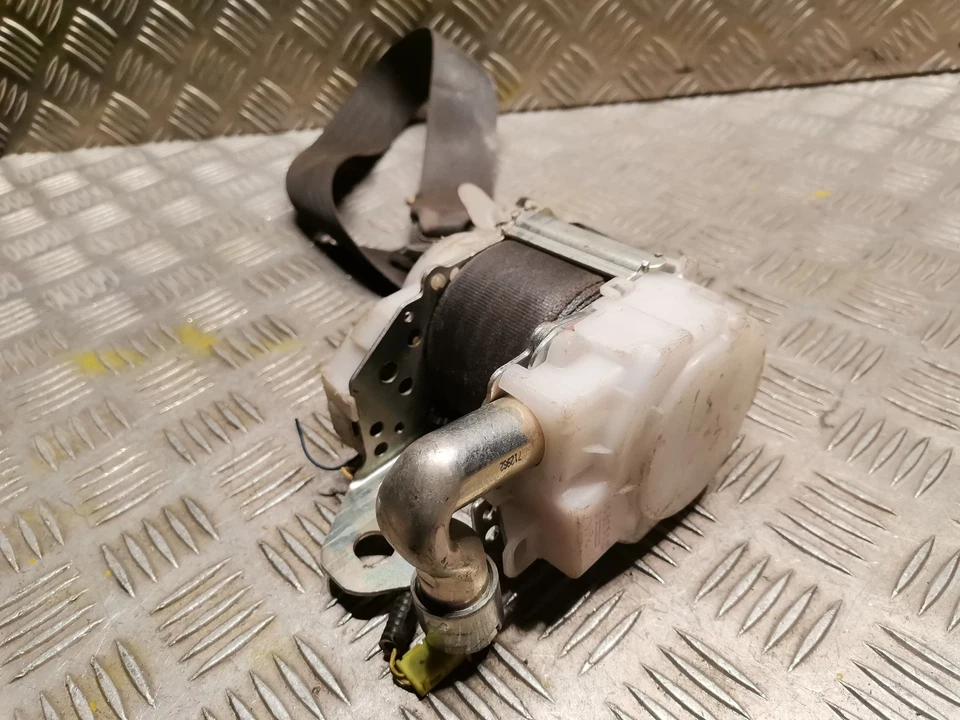 Cinturón de seguridad delantero derecho LEXUS IS II GSE2, ALE2, USE2 7M7750-P Foto 2 de 4