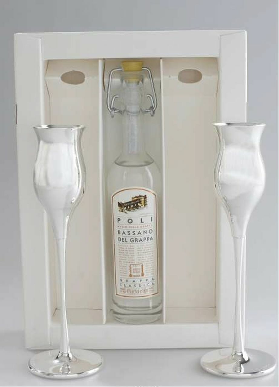 Juego De 2 Copas De Grappa De Metal Recubiertas De Plata Con Botella Gr...