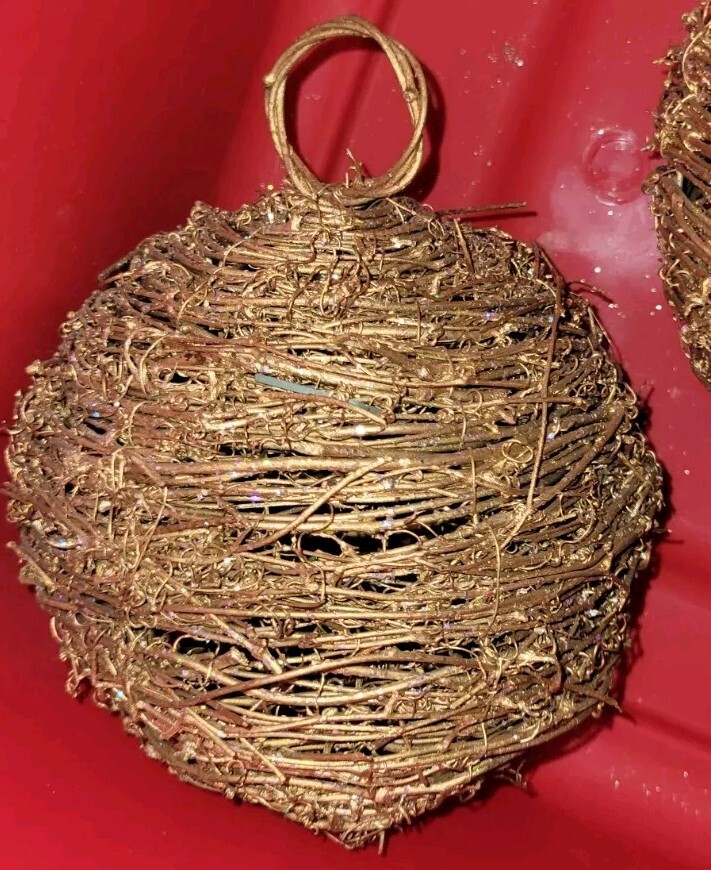 Picture 4 of 6