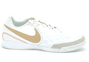 indoor soccer shoes size 7