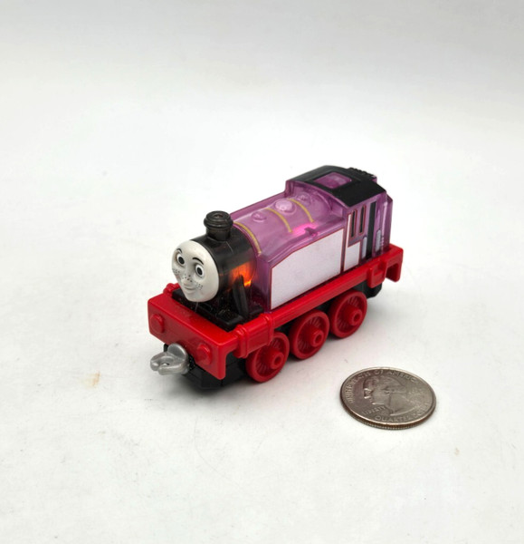 Thomas & Friends Adventures Iluminar Rosie Empujar Tren Gancho Conectores