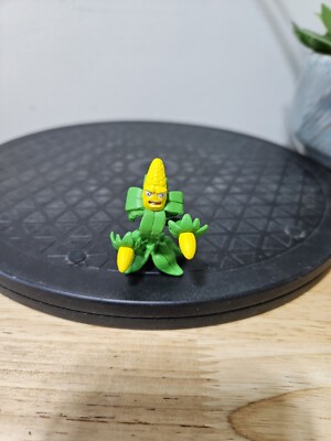 Plants vs. Zombies Garden Warfare 2 Mini Figure Kernal Corn