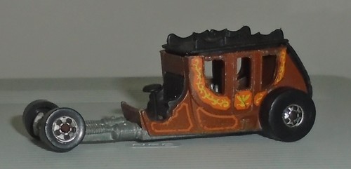 Hot Wheels Flying Colors – Cat Bulldozer 1979 – Malaysia – 1/64