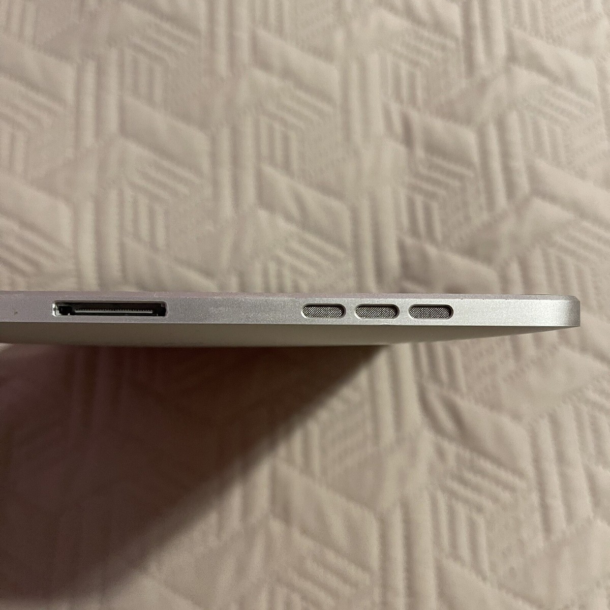 Apple iPad 1st generation 16GB WiFi 9.7 Apple iPad 1st generation 16GB WiFi 9.7