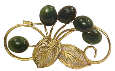 Jade Leaves Pin Gold Plated Svoboda Style Openwork Vintage 1970s