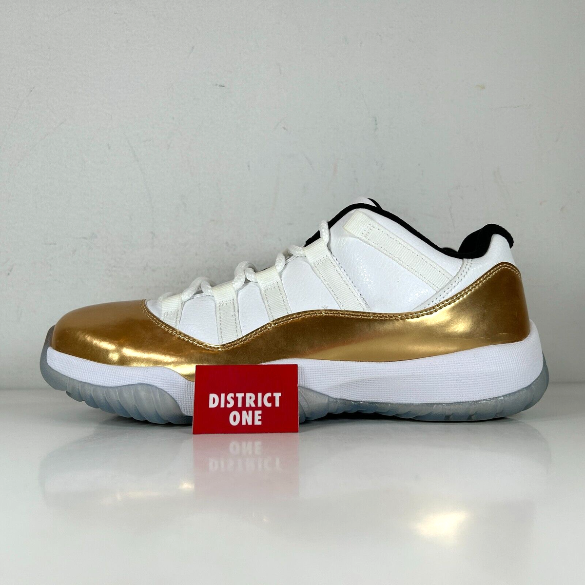 Air Jordan 11 Retro Low Closing Ceremony Size 12 528895 103