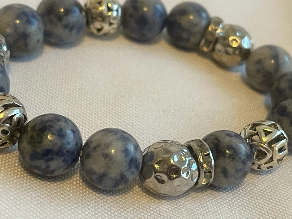 Brazalete elástico piedra sodalita azul natural de alta calidad 7" - 10 mm cuentas redondas Foto 3 de 3