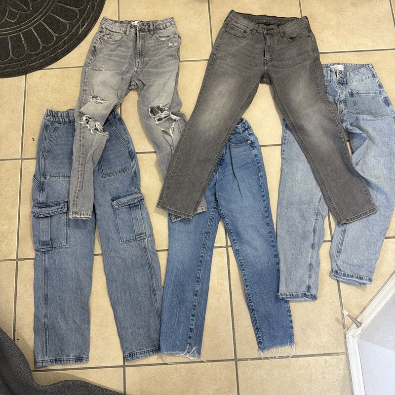 Women’s Jeans Lot of 5 Size XS-S Mixed Denim Zara Cargo Distressed Jeans
