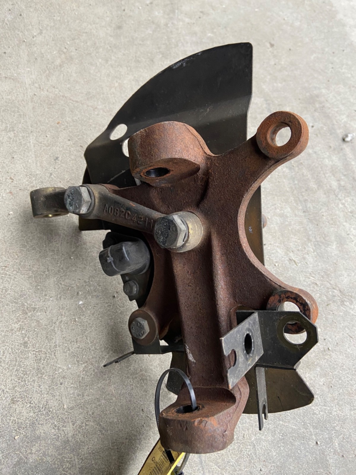1998 Lotus Esprit Vertical Links with Steering Arm and Brake Dust Shield
