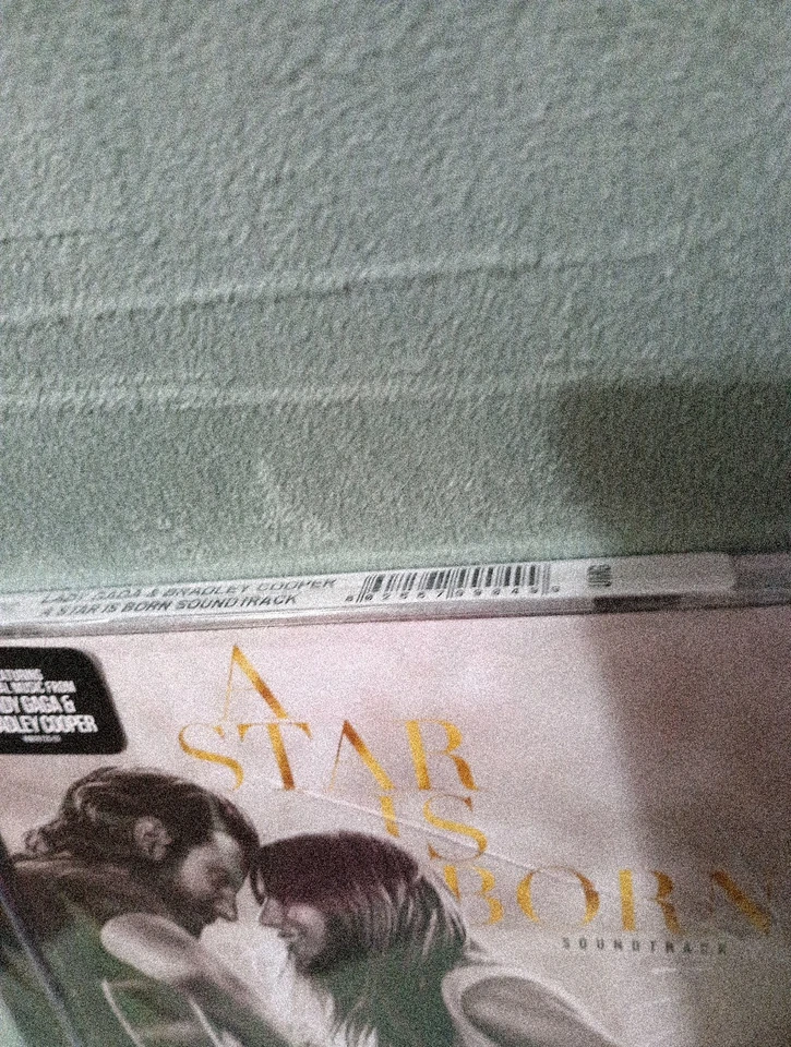 A Star Is Born Soundtrack CD 2018 Featuring Lady Gaga & Bradley Cooper Brand New Foto 2 de 4