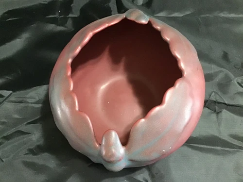 Van Briggle pottery 1920s Ming Mulberry flower vase/bowl Oak Leaf pattern