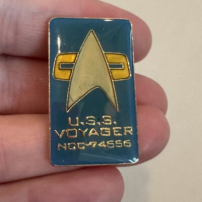 1998 Star Trek USS. Voyager NCC-74656 Lapel Pin New Old Stock NOS Vintage