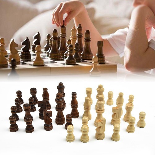 32 Piece Portable Wooden Carved Small Chess Pieces Hand Crafted Set King Tools - Picture 19 of 20