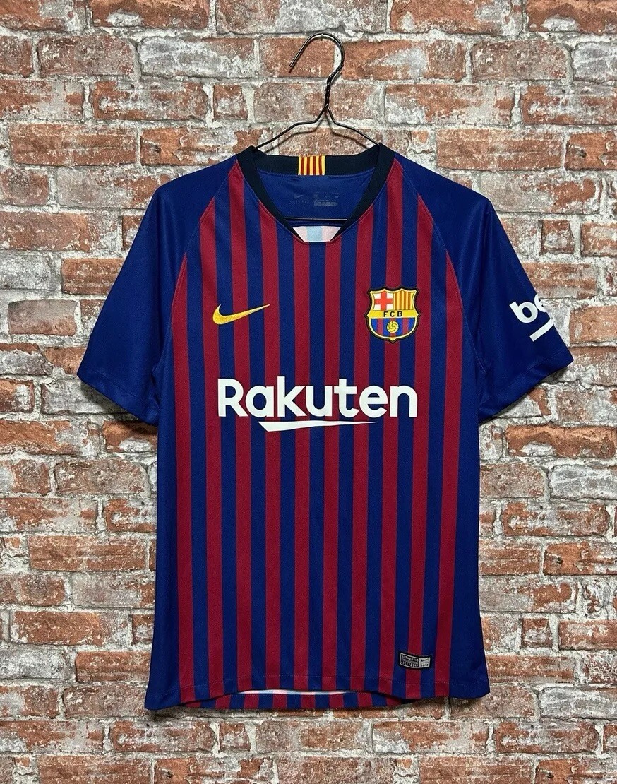 Nike FC Barcelona Mサイズ シャツ 赤青 NEW Nike Dry Fit Men's FC Barcelona Red and Blue Polyester