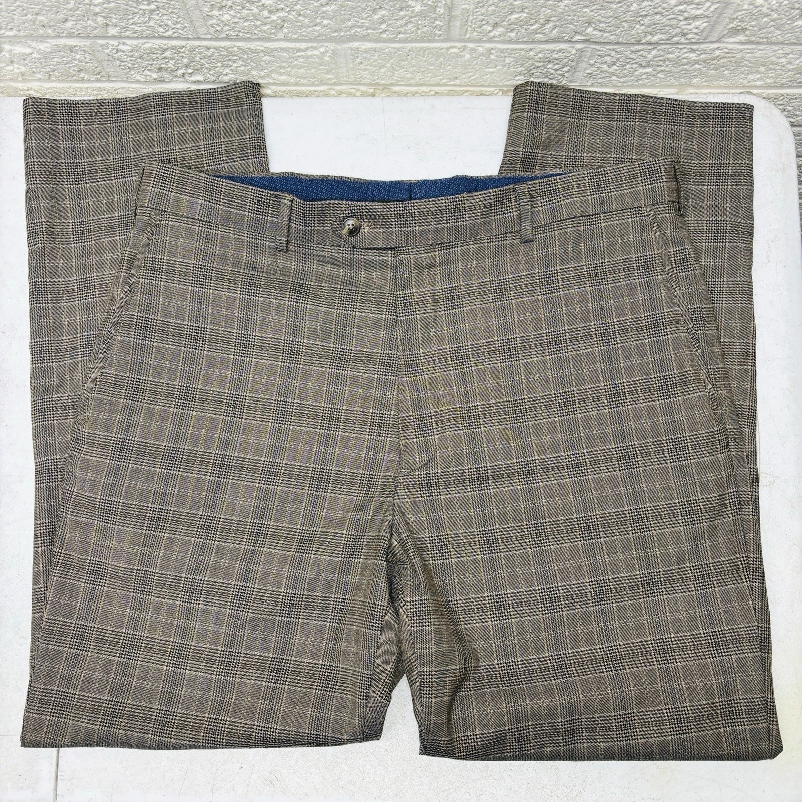 Roundtree & Yorke TRAVEL SMART 36x32 Tan Plaid Comfort Waist Flat Pants • EX‼