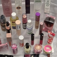 11 pc Mixed MAKEUP BEAUTY Lot Cosmetic Bundle Lots Skin , Self Care Cosmetics