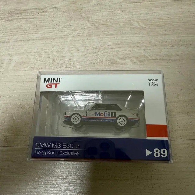 MINI GT Hong Kong Edition BMW M3 E30 Diecast Car