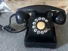 Bell System Western Electric Telephone Black F1 Rotary Phone Desk Top 1940s Vtg