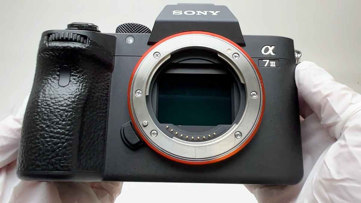 Near Mint Sony Alpha a7III ILCE‑7M3 24.2MP Mirrorless Full‑Frame 