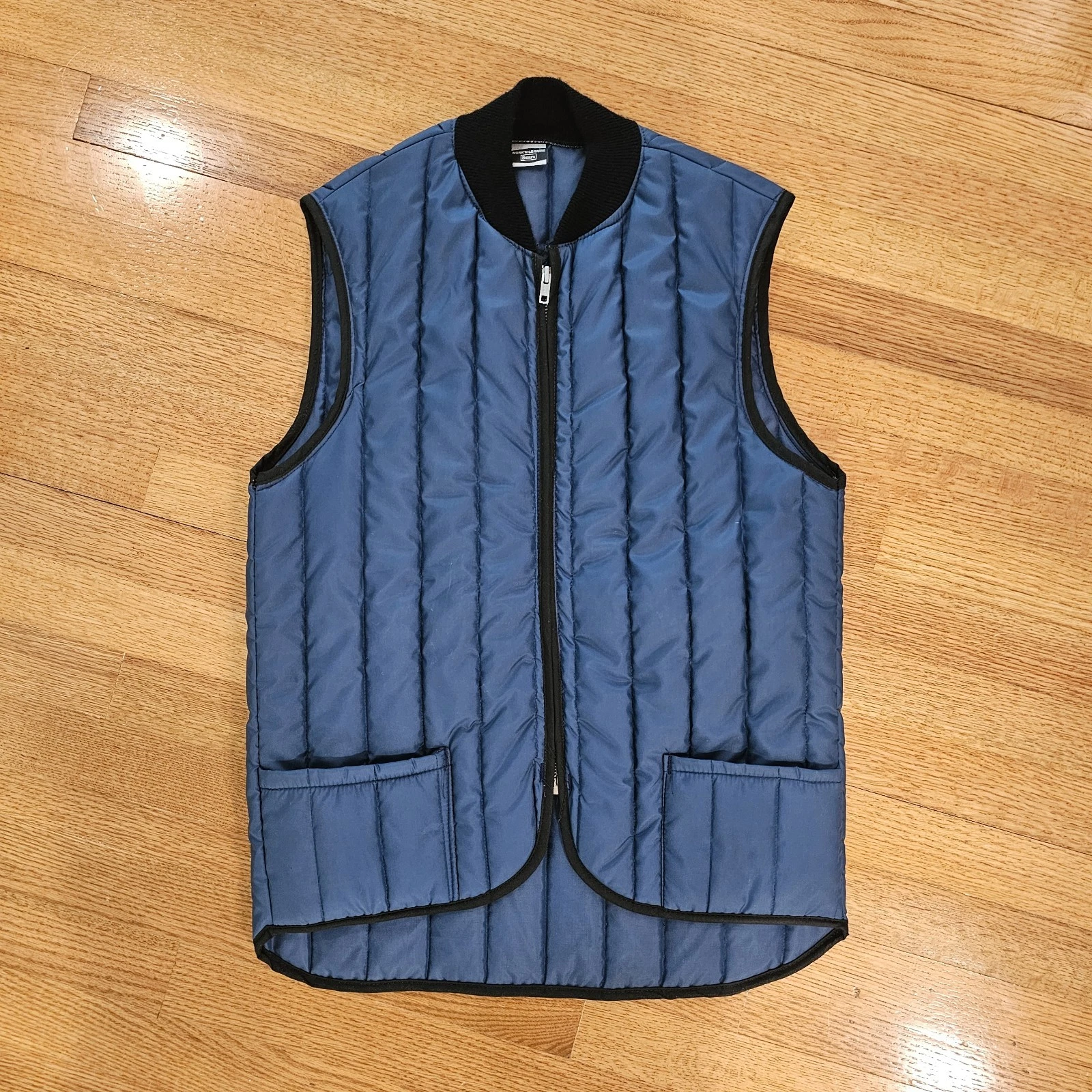 Vintage 70s/80s Sears Work'n Leisure Navy Blue Quilted Puffer Vest Small