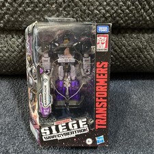 Transformers Deluxe Class Siege War for Cybertron Action Figures Barricade