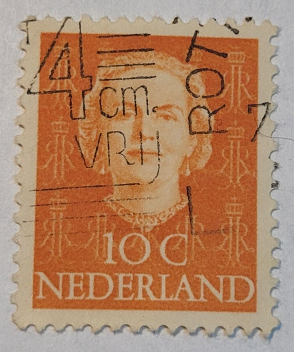 Foto 1 di 6