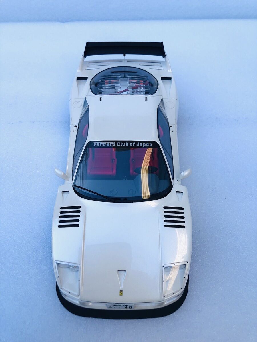 1/18 GT Spirit Liberty Walk Ferrari F40 LBWK white GT379 1/18 GT Spirit Liberty Walk Ferrari F40 LBWK white GT379