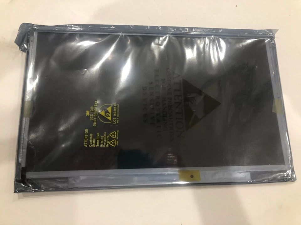 Chunghwa CLAA133WA01 New 13.3" LED Glossy LCD Screen Slim - NEW EXACT PART # - Image 2 of 3