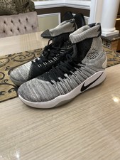 triple black hyperdunk