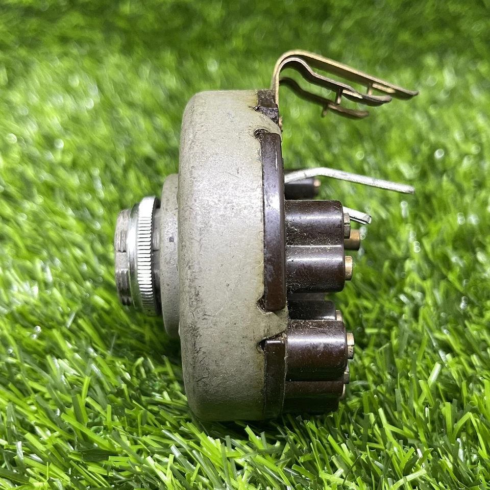 Bloque de encendido interruptor principal FIAT 500 Nuova 1975 y 600 MK1 Sipea sin llave NOS Foto 2 de 4