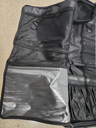 TRAVELPRO CREW 4 20x24x13" Expandable Roll-aboard Suiter Luggage Wheeled Clean - Picture 11 of 16