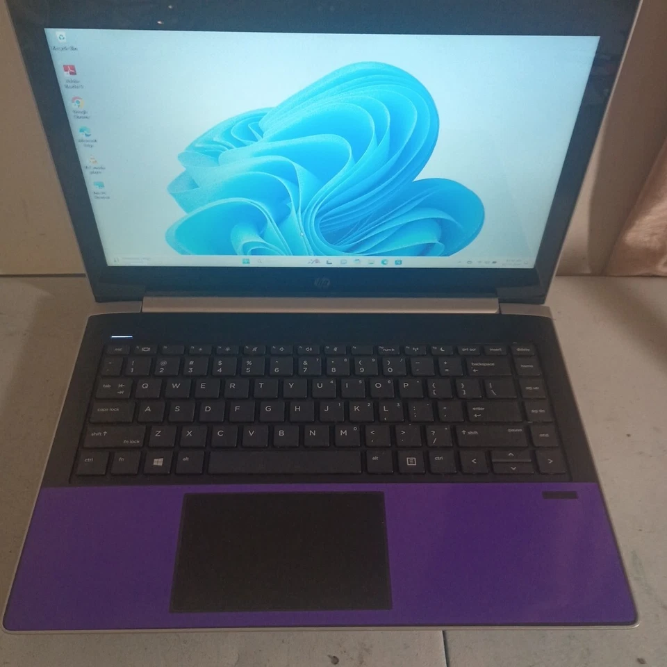 PÚRPURA ProBook430 G5 13.3" PANTALLA TÁCTIL 7100U,16G,128G SSD+500G HDD,CAM,Win11 Foto 3 de 4