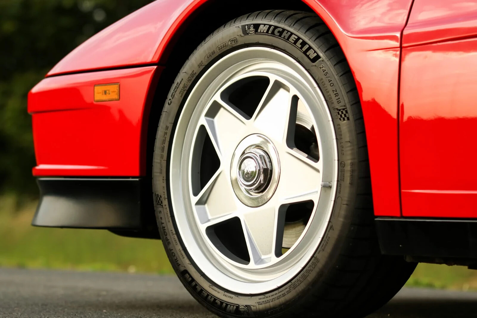 FERRARI TESTAROSSA wheels rims 85 86 87 spline drive FREE WORLDWIDE SHIPPING!!