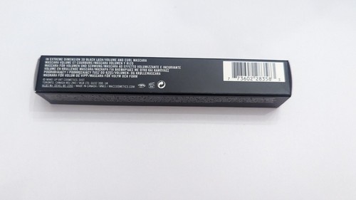 MAC In Extreme Dimension 3D Black Lash Mascara - 0.42 oz / 12 g - Picture 3 of 6