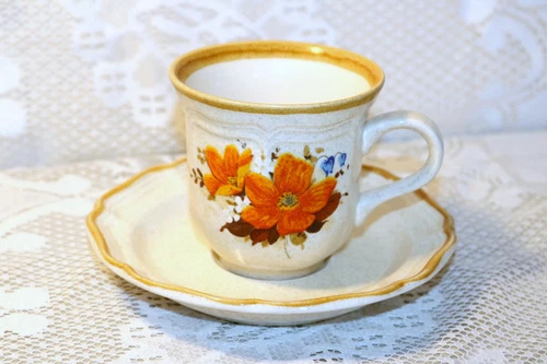 Mikasa FLOWERFEST EC452 / EC400 Garden Club Japan Coffee Cups & Saucers (2 ea)